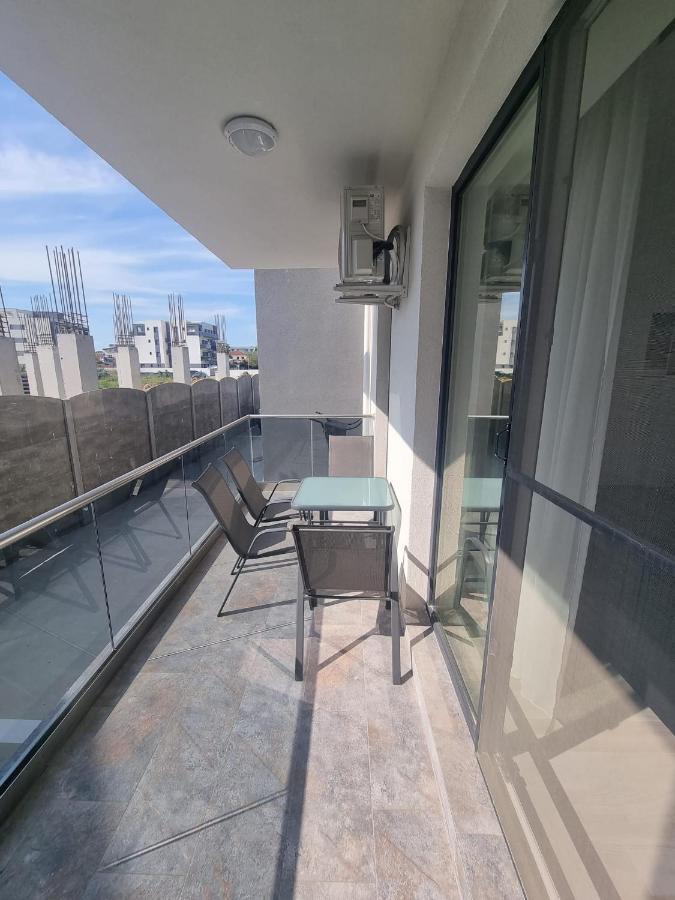 Apartament Mivali Apartment Navodari Bagian luar foto